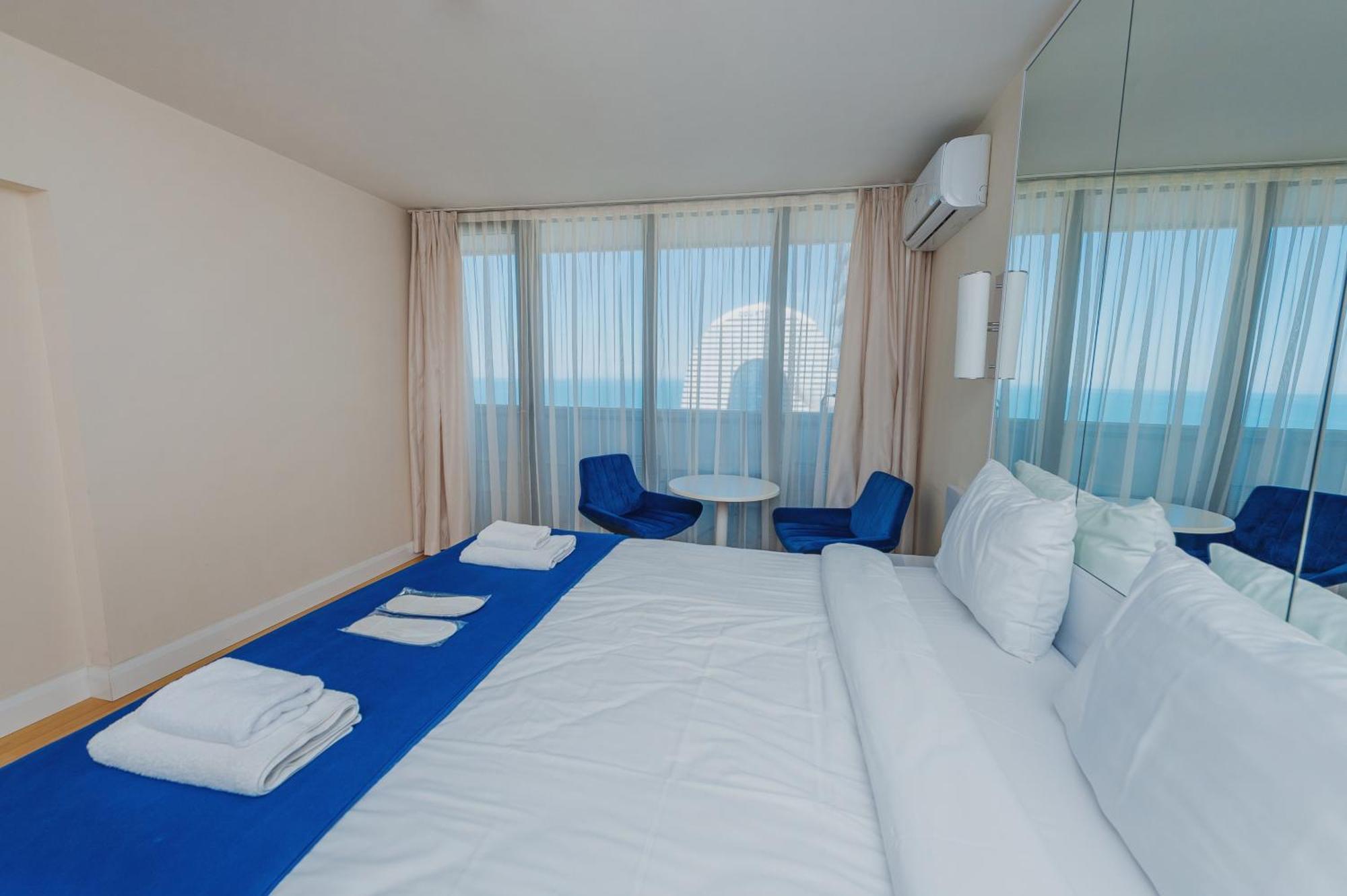Orbi City Luxury Towers Aparthotel Batumi Eksteriør bilde